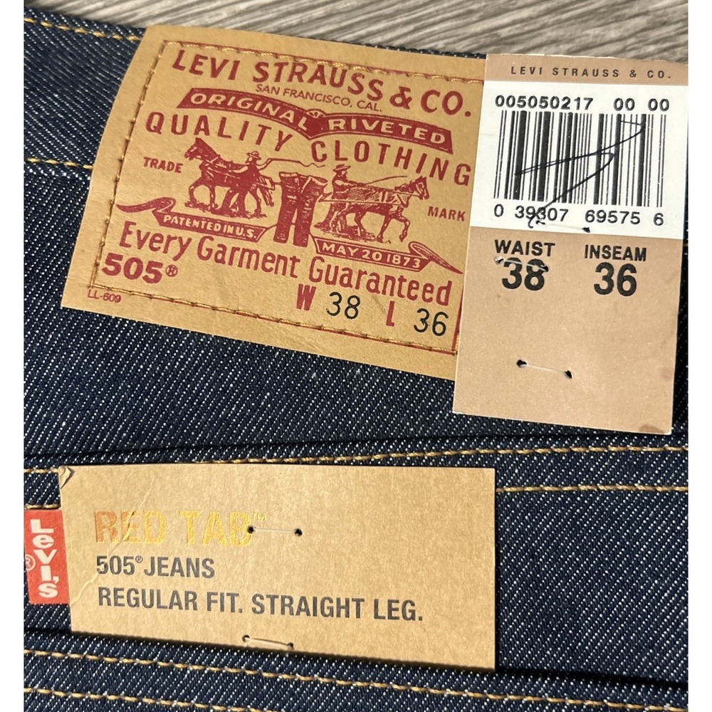 Vintage New Old Stock Y2K Levi's 505 Dark Wash Blue Jeans Size 38x36 (38x38) - Picture 3 of 12